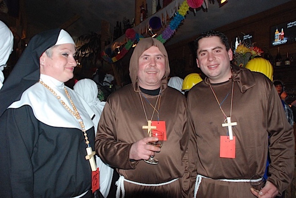 Faschingsparty Bacherlwirt 2015 web 40
